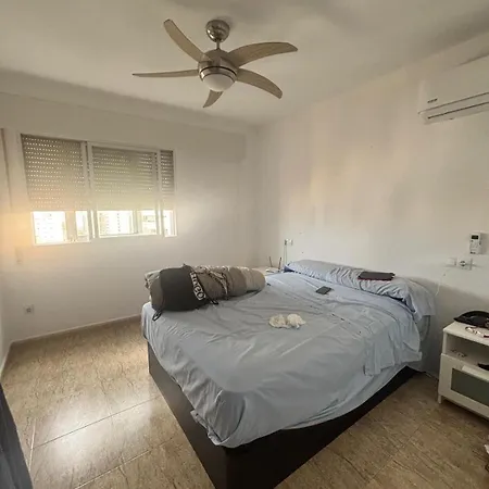 Seaview Panoramic Flat